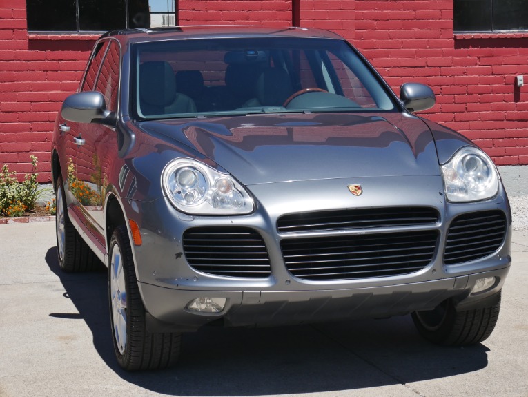 2004 Porsche Cayenne Turbo